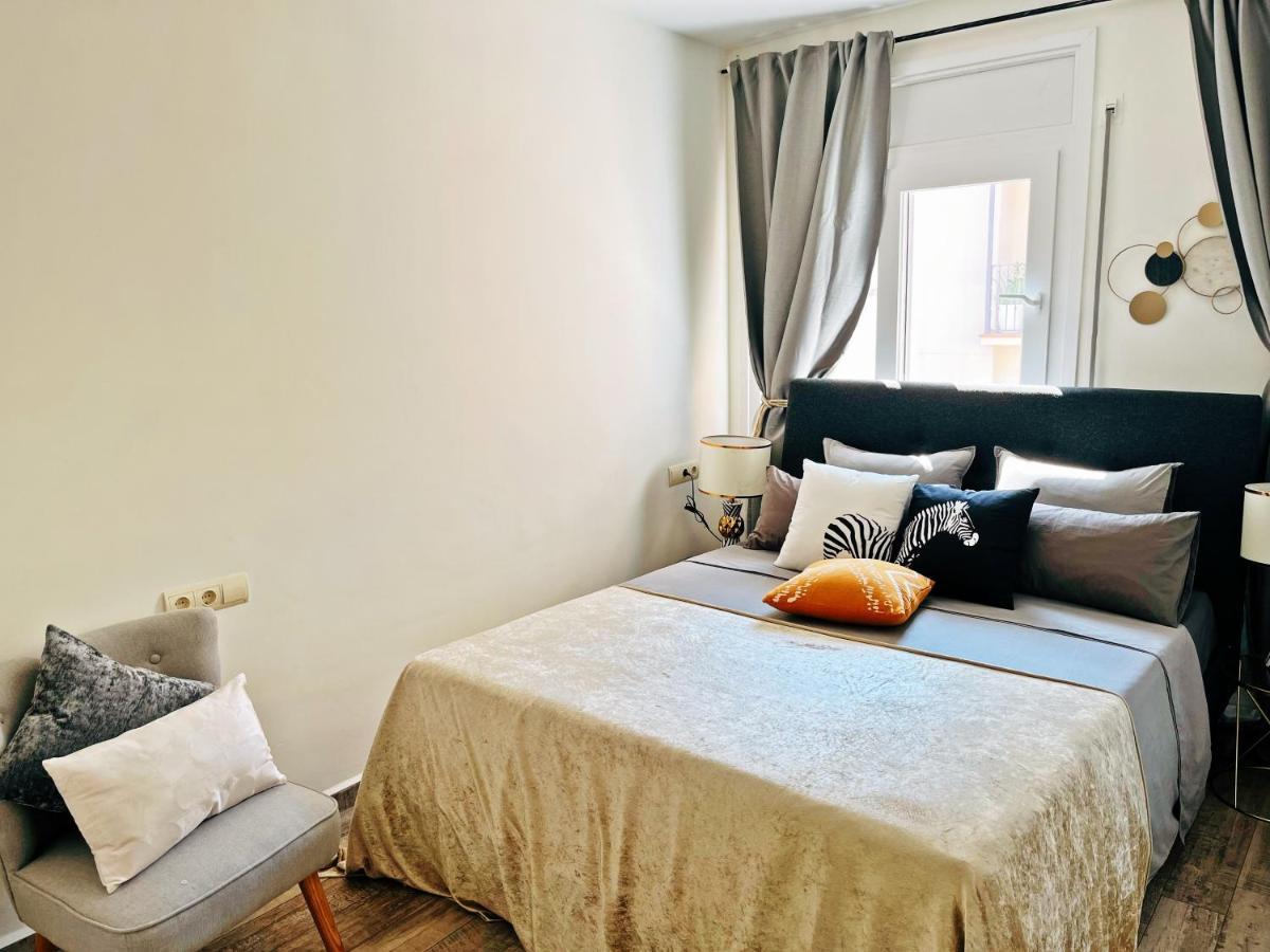 Cheerful Townhouse Center Sitges 5 Bedrooms Pool And Terrace Exteriör bild
