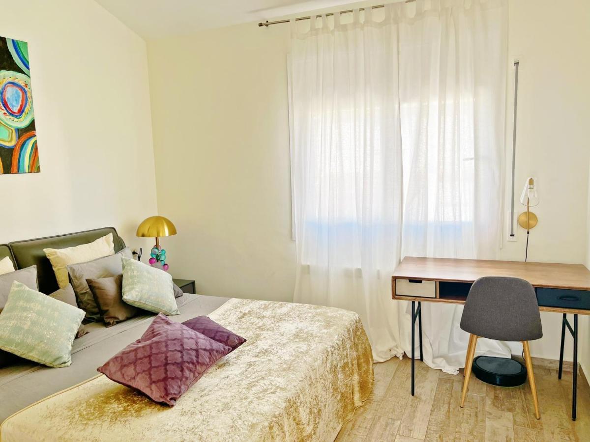 Cheerful Townhouse Center Sitges 5 Bedrooms Pool And Terrace Exteriör bild
